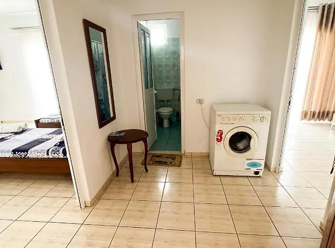 Garden Apt-6 Apartment Sarande